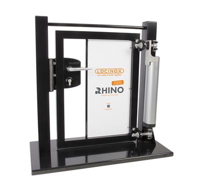 Gate display with Rhino gate closer, industrial lock and BoltonHD-4D hinge